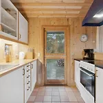 Tjegge - 500m From The Sea By Interhome * Neksø