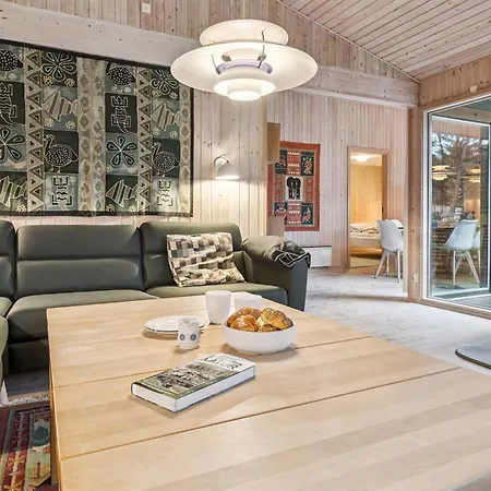 Tjegge - 500m From The Sea By Interhome *